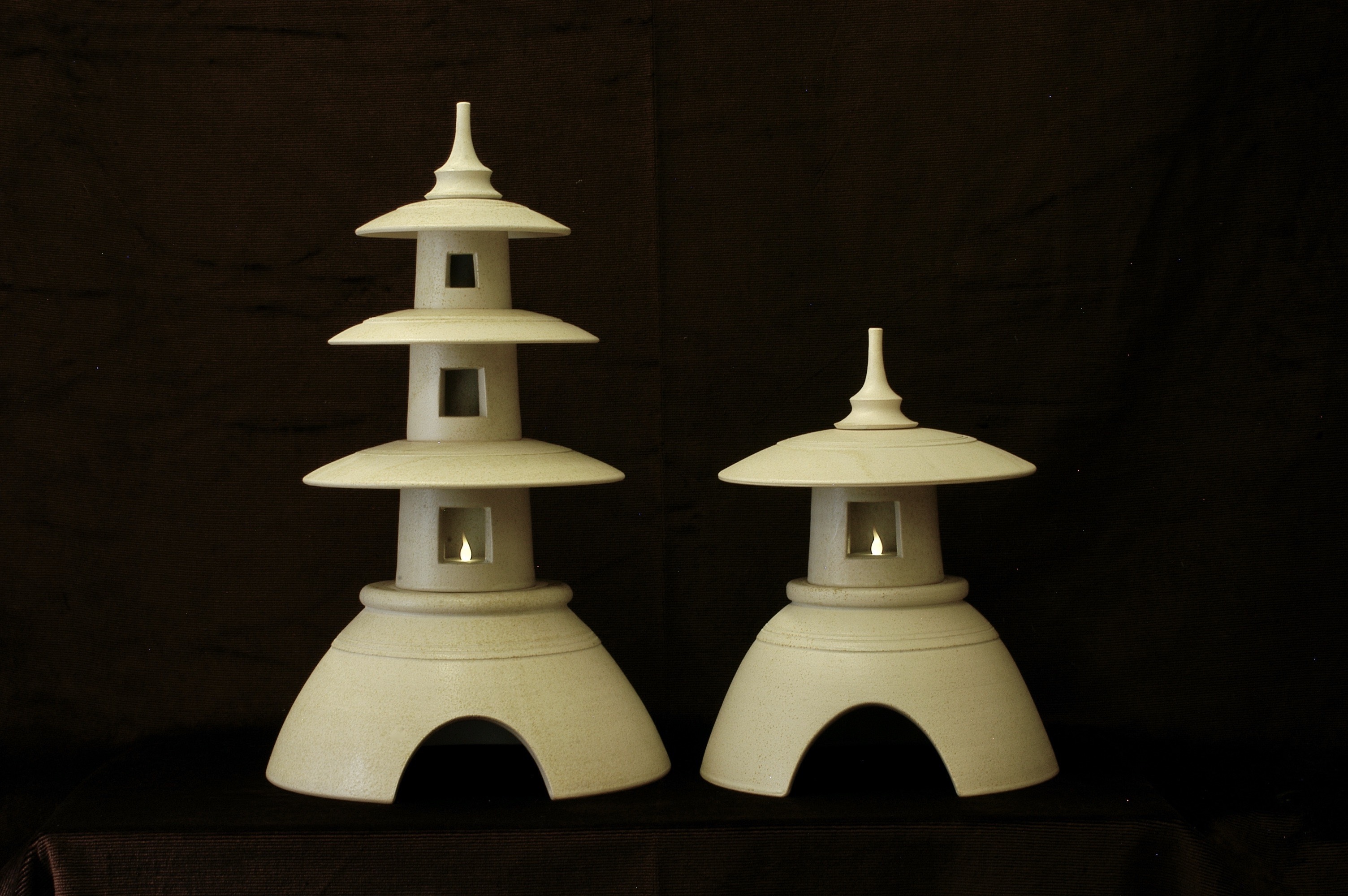 Snow scene and stupa lanterns.jpeg
